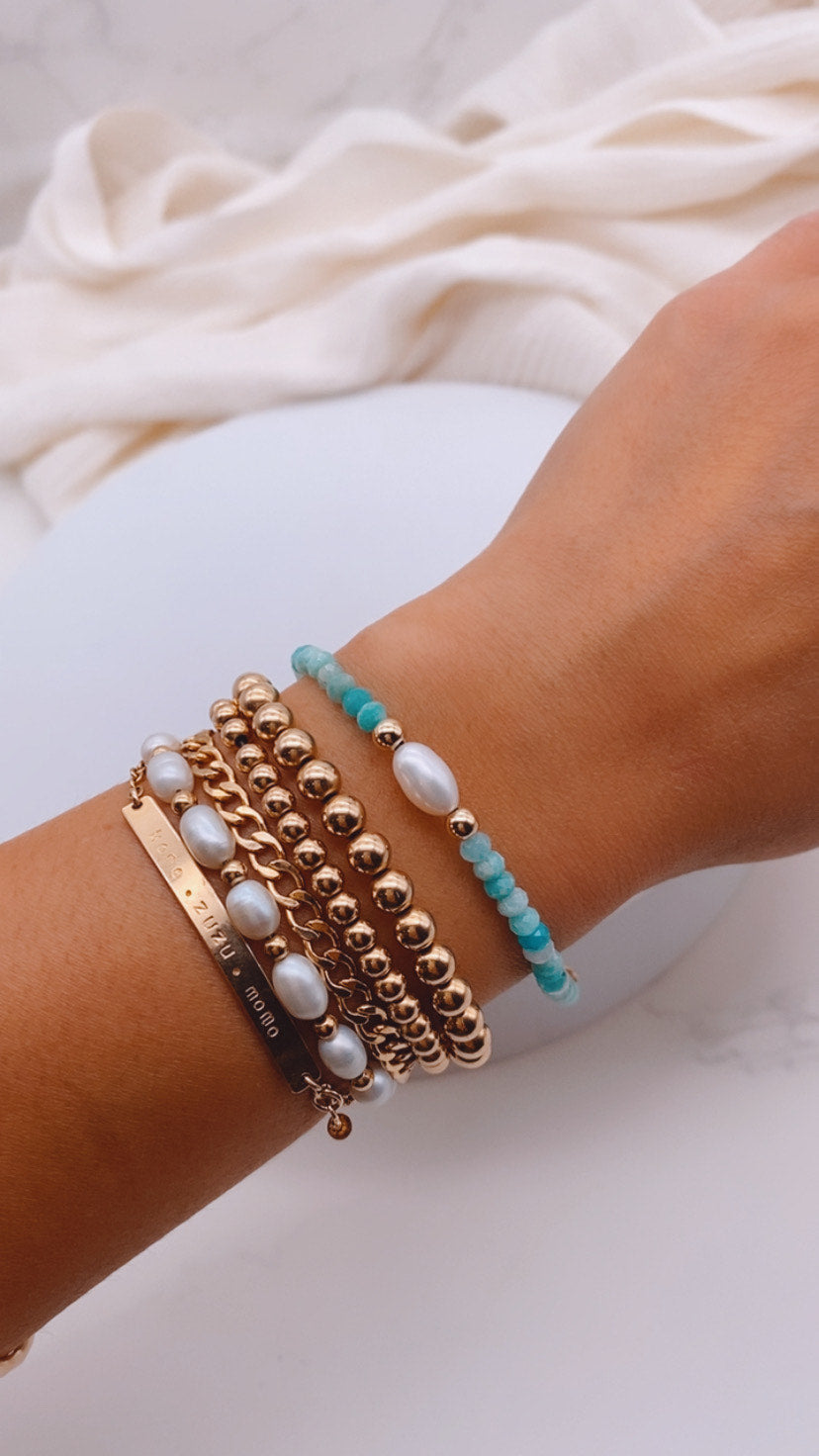 Amazonite One Fresh Water Pearl bracelet