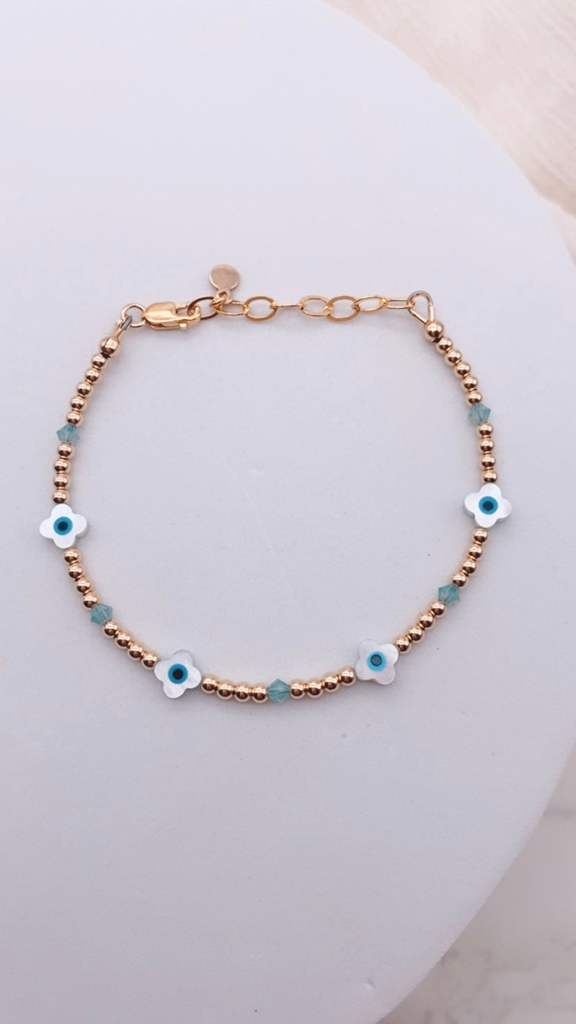 4 Leaf Clover Mother of Pearl Evil Eye bracelet