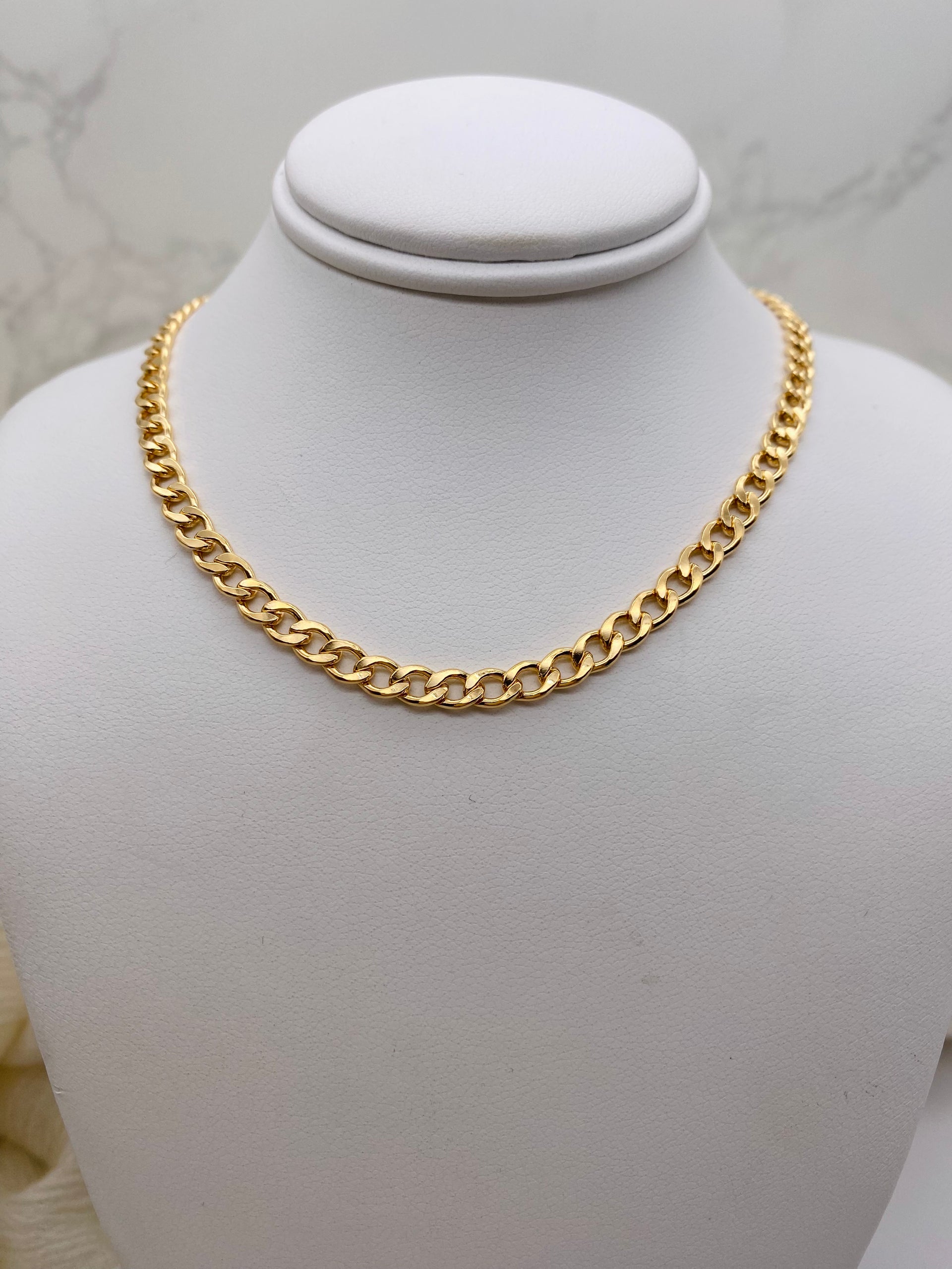 Thick Curb Chain Necklace - Gold Filled