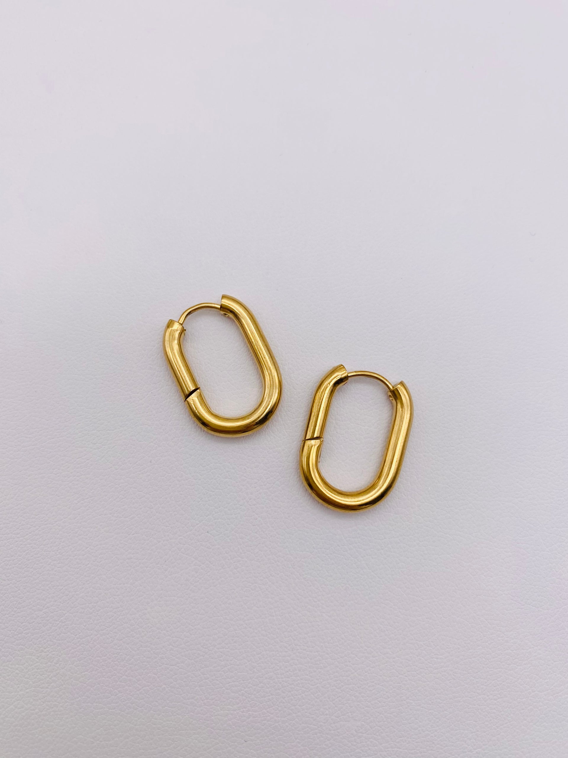 New Material Oval Hoops