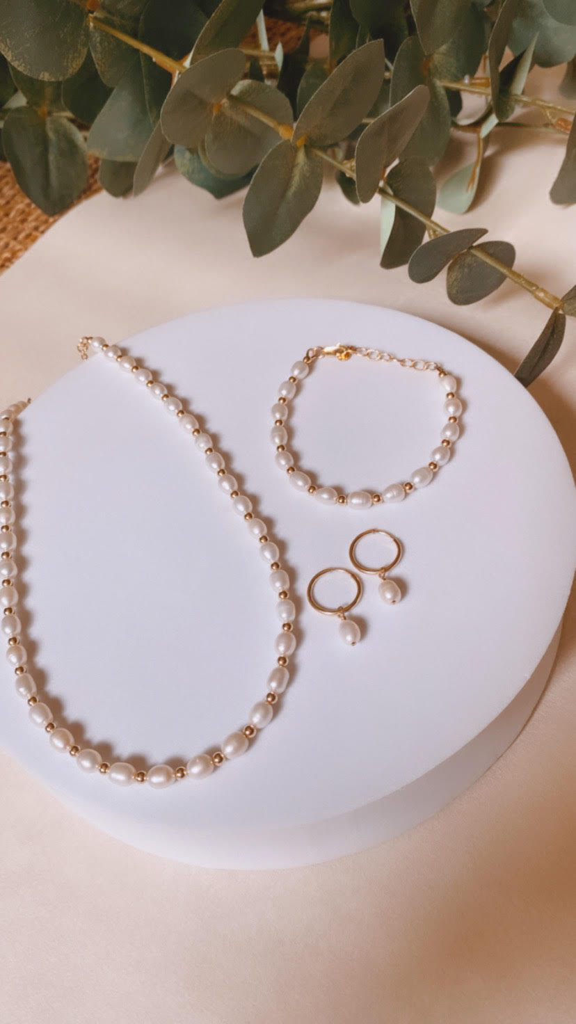 BUNDLE DEAL - Fresh Water Pearl Bracelet, Necklace, & Earring