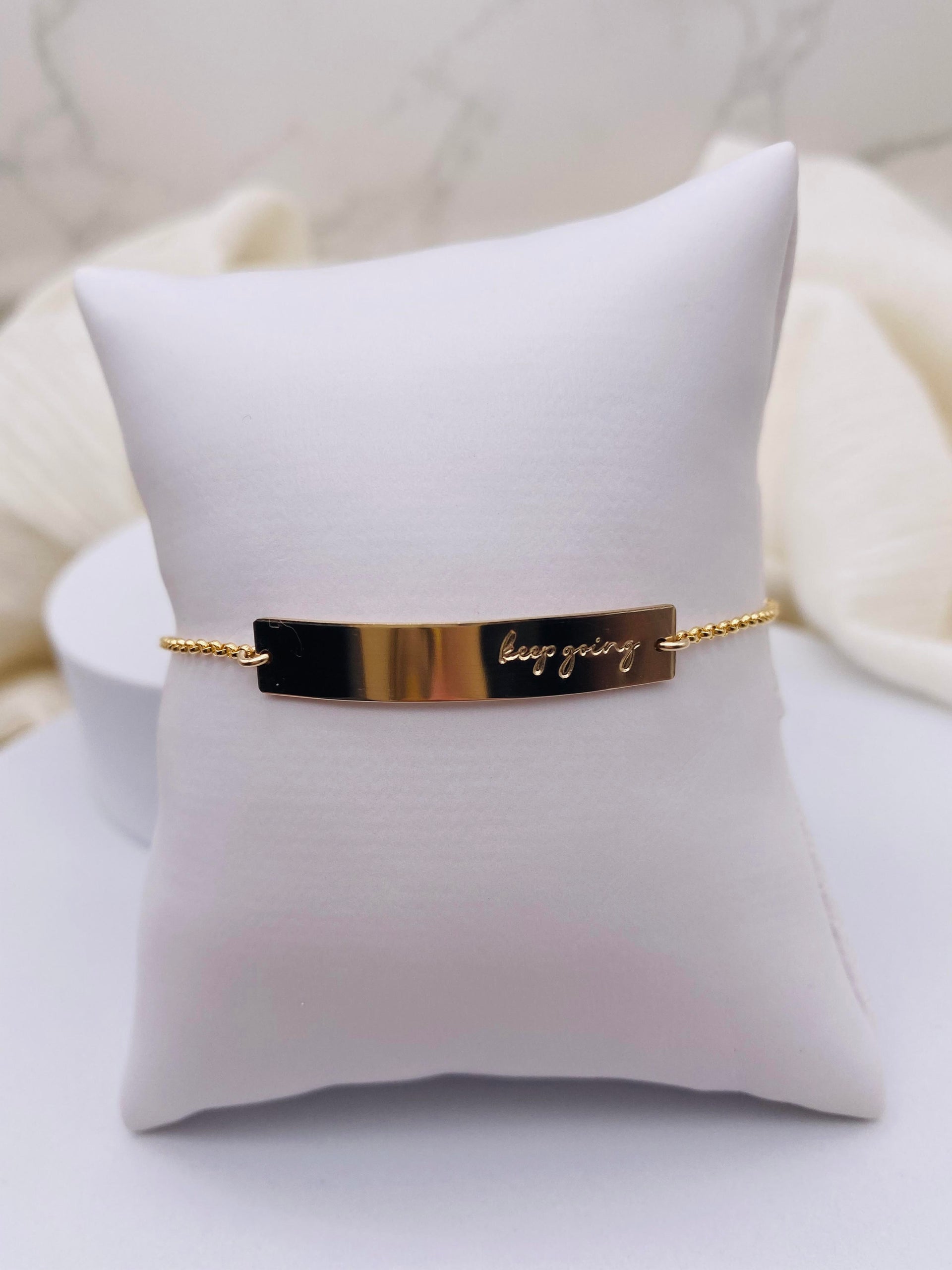 Keep Going Bar Bracelet