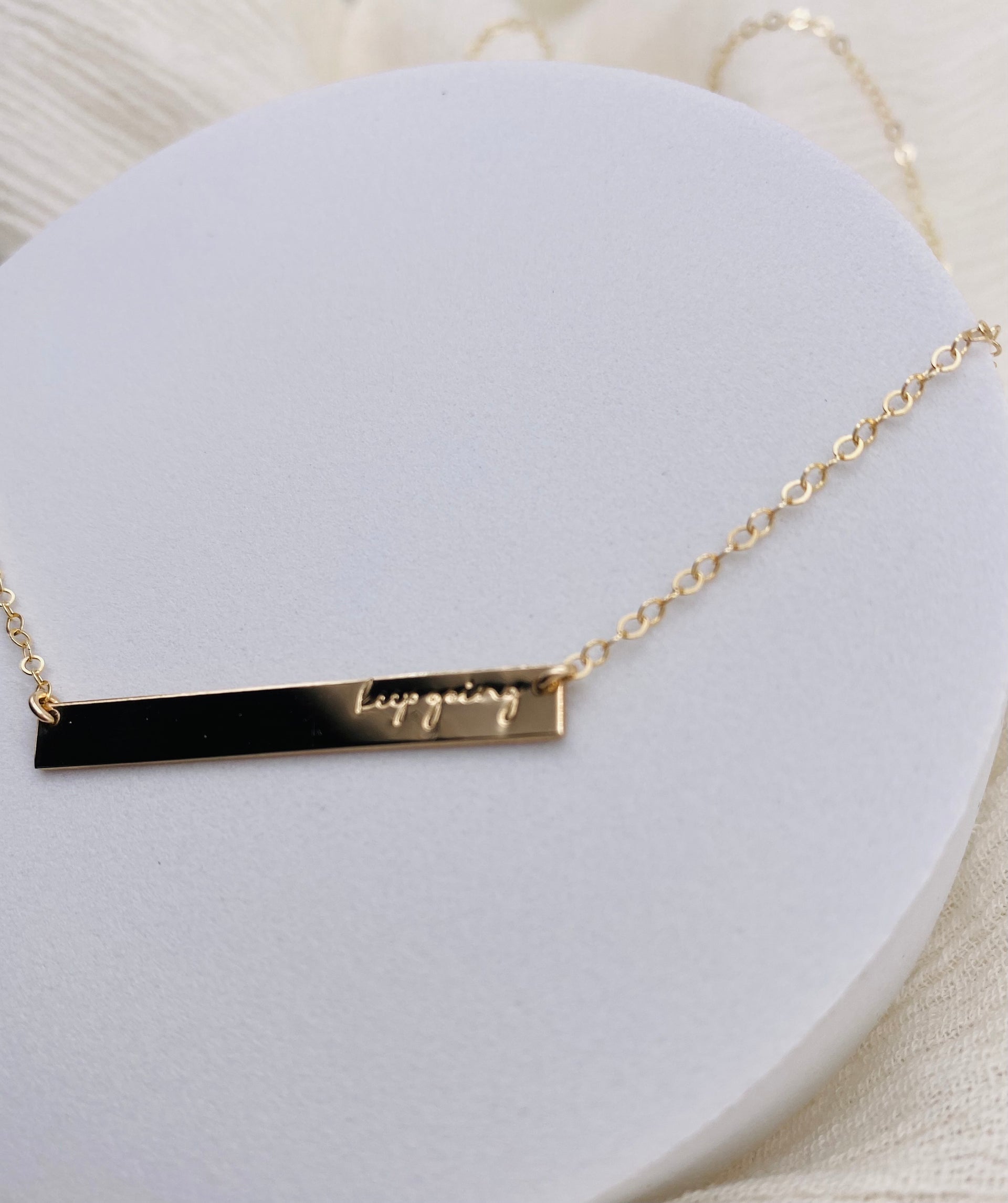 KEEP GOING Bar Necklace