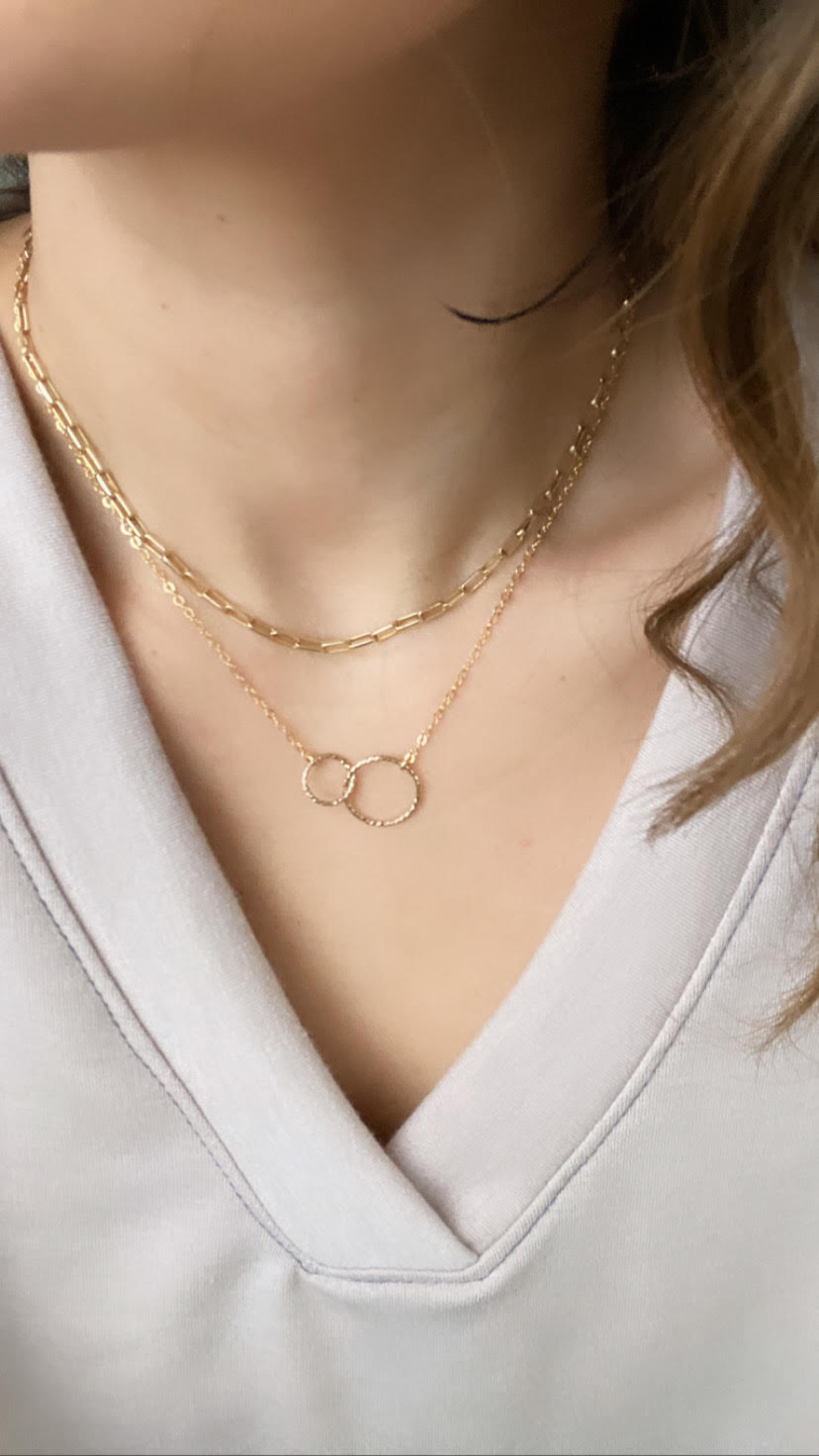 2 Interlocked Circle Necklace - Eternity